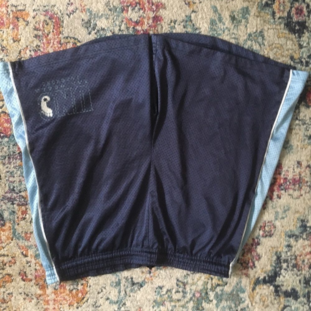 UNC lax shorts   - Picture 2 of 4